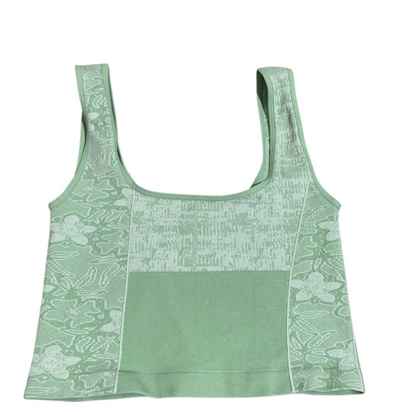 FP Movement Good Karma Mint Green Square Neck Embossed Print Sports Bra Size M/L - Picture 1 of 4